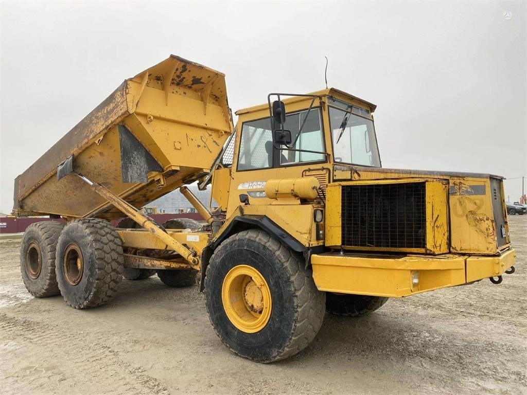 Volvo A25C , Nr.8 - شاحنة قلاب مفصلية: صورة 1 Volvo A25C , Nr.8 - شاحنة قلاب مفصلية: صورة 1