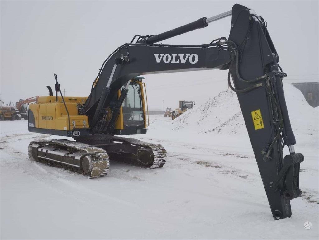 Volvo EC 210 BLC - حفار زحاف: صورة 3 Volvo EC 210 BLC - حفار زحاف: صورة 3