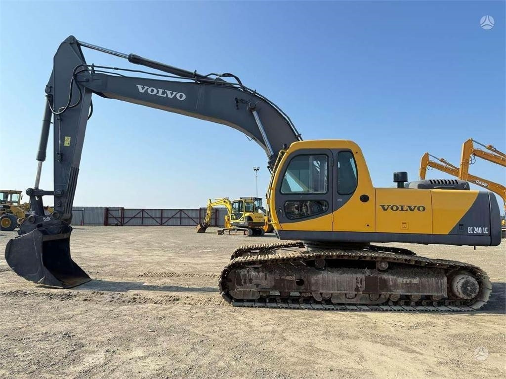 Volvo EC 240 LC - حفار زحاف: صورة 2 Volvo EC 240 LC - حفار زحاف: صورة 2