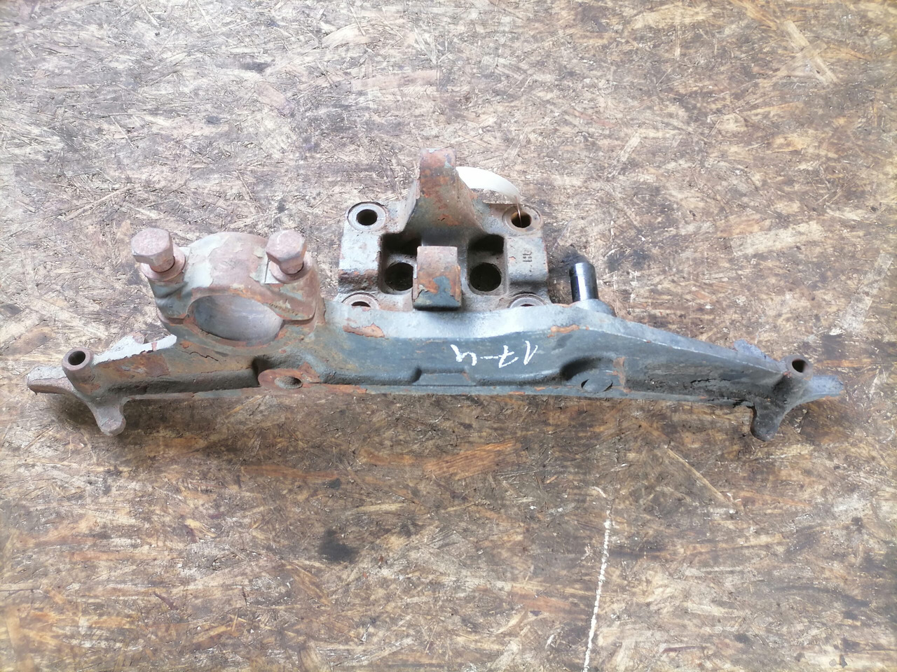 DAF Air suspension bracket 1253155 - المحور و قطع الغيار - شاحنة: صورة 3 DAF Air suspension bracket 1253155 - المحور و قطع الغيار - شاحنة: صورة 3