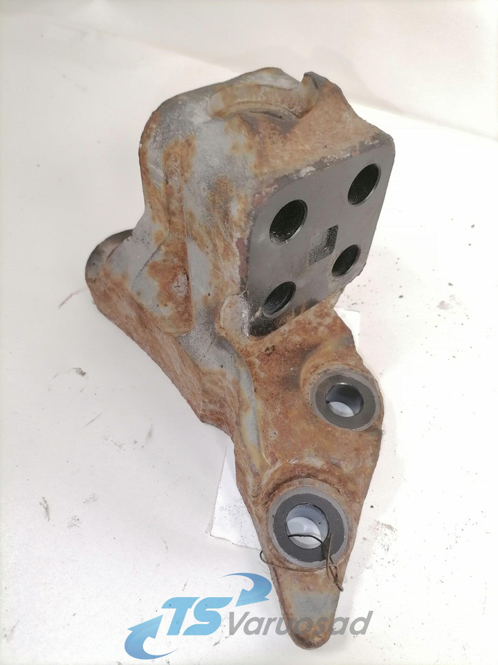 DAF Engine bracket 1670903 - المحرك و قطع الغيار - شاحنة: صورة 1 DAF Engine bracket 1670903 - المحرك و قطع الغيار - شاحنة: صورة 1