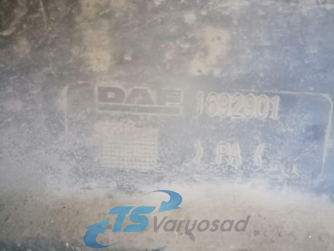 DAF Fan shroud 1692901 - مبرد المحرك - شاحنة: صورة 4 DAF Fan shroud 1692901 - مبرد المحرك - شاحنة: صورة 4