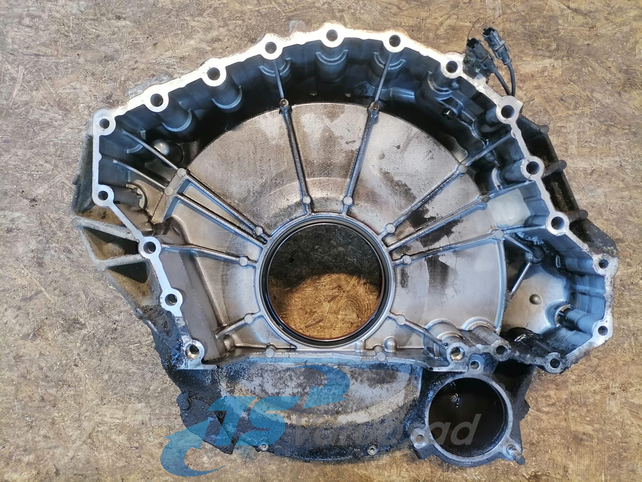 DAF Flywheel housing 1695375 - دولاب الموازنة - شاحنة: صورة 3 DAF Flywheel housing 1695375 - دولاب الموازنة - شاحنة: صورة 3