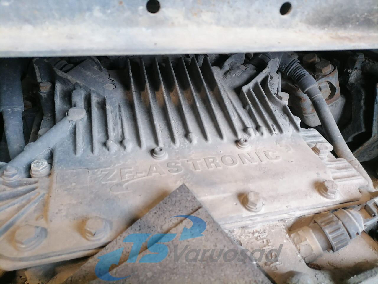 DAF Gearbox 1681741 - علبة التروس و قطع الغيار - شاحنة: صورة 3 DAF Gearbox 1681741 - علبة التروس و قطع الغيار - شاحنة: صورة 3