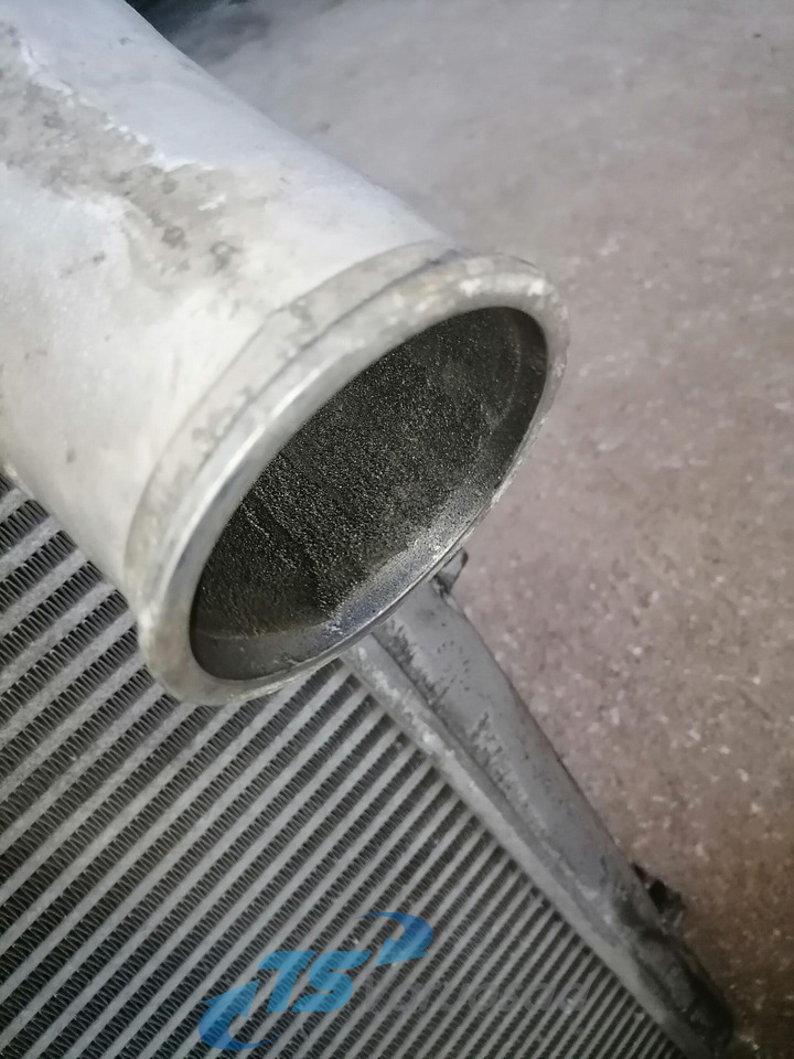 DAF Intercooler radiator 1691394 - المبرد - شاحنة: صورة 4 DAF Intercooler radiator 1691394 - المبرد - شاحنة: صورة 4
