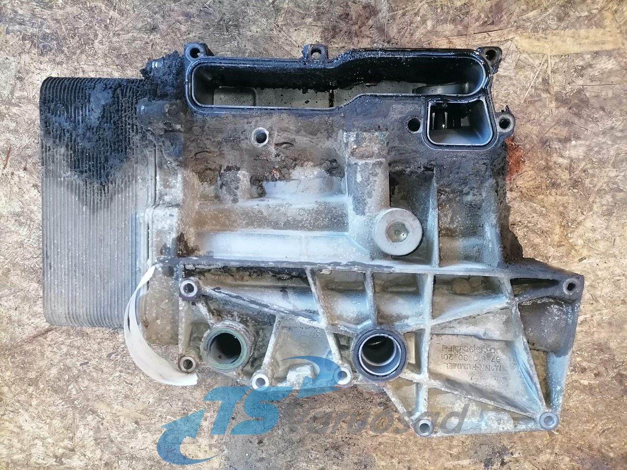 DAF Oil filter unit 6761030201 - المحرك و قطع الغيار - شاحنة: صورة 3 DAF Oil filter unit 6761030201 - المحرك و قطع الغيار - شاحنة: صورة 3