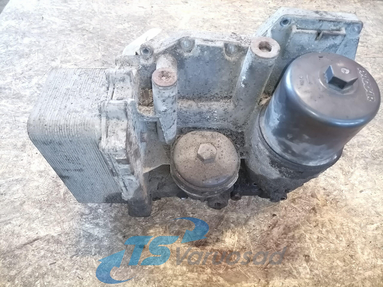 DAF Oil filter unit 6761030201 - المحرك و قطع الغيار - شاحنة: صورة 4 DAF Oil filter unit 6761030201 - المحرك و قطع الغيار - شاحنة: صورة 4