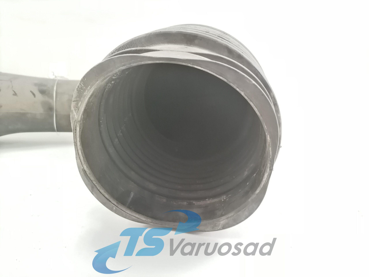MAN Air intake 81082010490 - نظام سحب الهواء - شاحنة: صورة 3 MAN Air intake 81082010490 - نظام سحب الهواء - شاحنة: صورة 3
