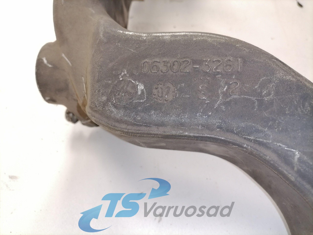 MAN Coolant pipe 51063023261 - نظام التبريد - شاحنة: صورة 2 MAN Coolant pipe 51063023261 - نظام التبريد - شاحنة: صورة 2