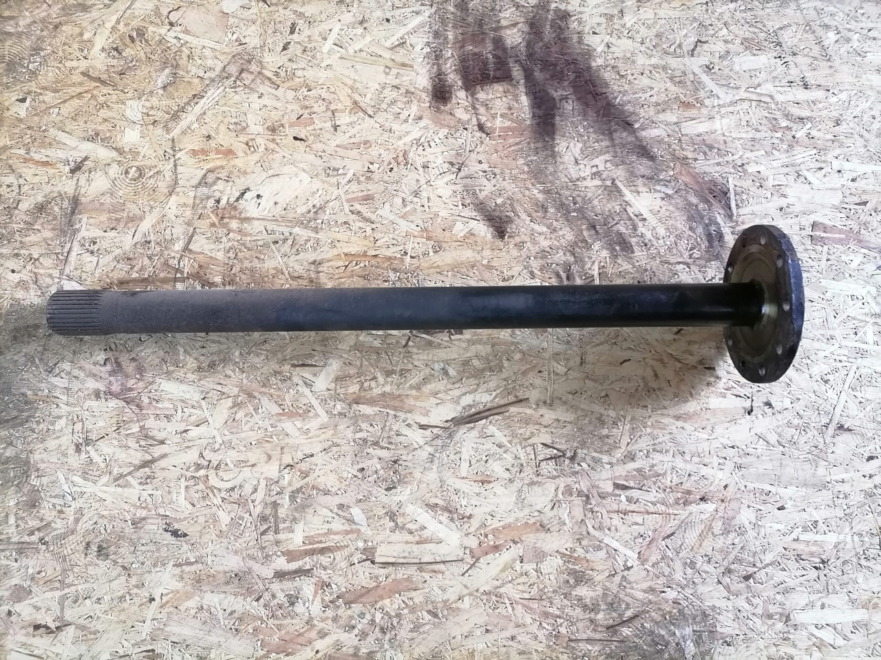 MAN Drive shaft 81355020146 - نصف رمح - شاحنة: صورة 2 MAN Drive shaft 81355020146 - نصف رمح - شاحنة: صورة 2