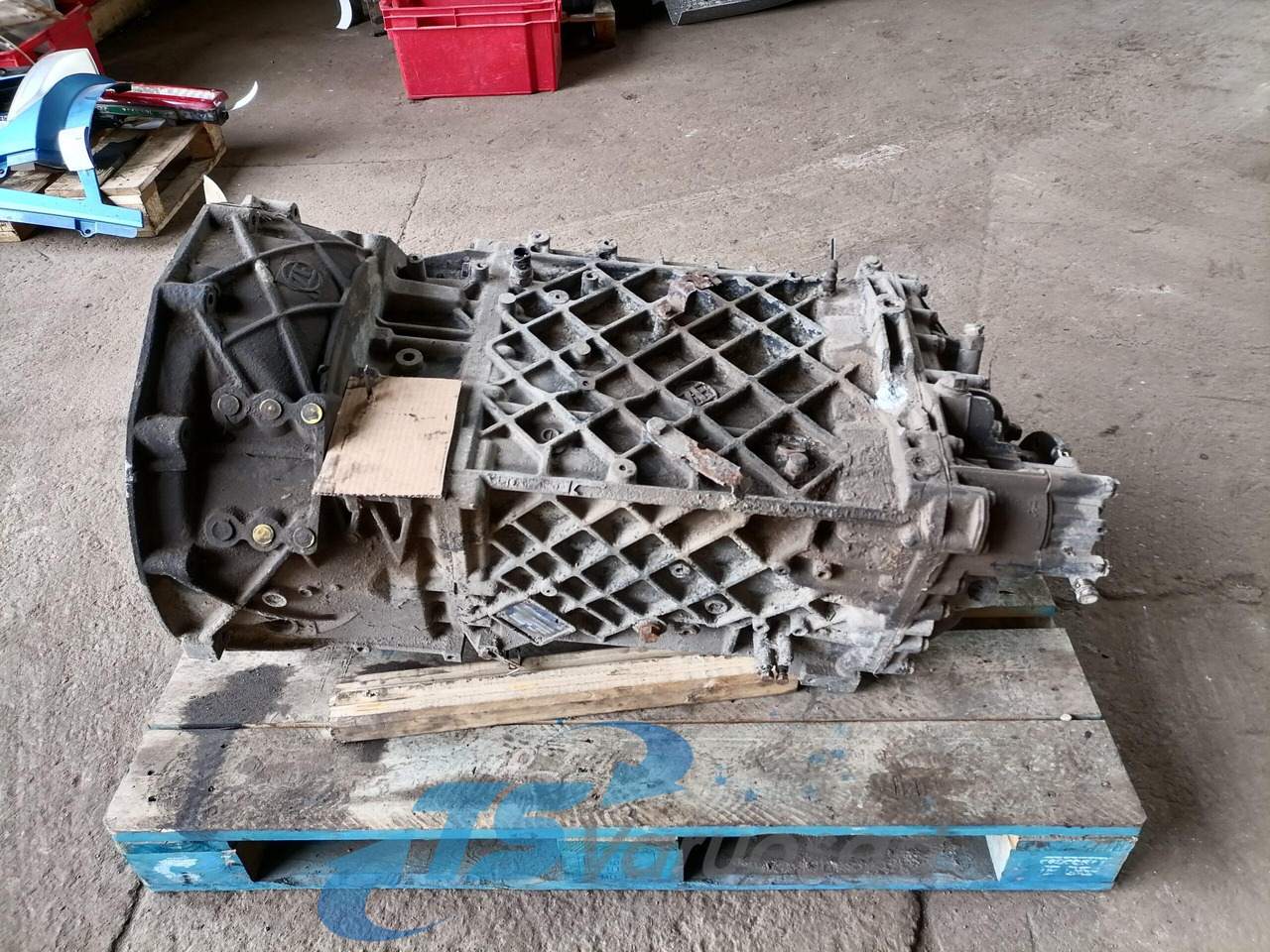 MAN Gearbox 81320046016 - علبة التروس و قطع الغيار - شاحنة: صورة 4 MAN Gearbox 81320046016 - علبة التروس و قطع الغيار - شاحنة: صورة 4