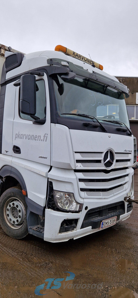 Mercedes-Benz Cab ACTROS cab - الكابينة والداخلية - شاحنة: صورة 2 Mercedes-Benz Cab ACTROS cab - الكابينة والداخلية - شاحنة: صورة 2