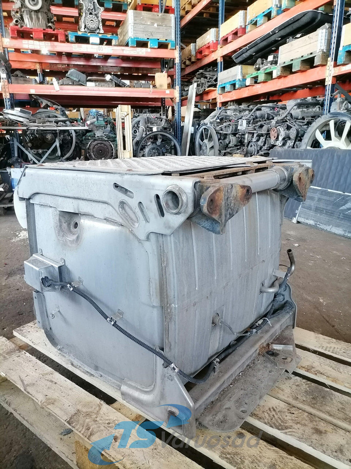 Mercedes-Benz Muffler A0064900814 - كاتم الصوت - شاحنة: صورة 4 Mercedes-Benz Muffler A0064900814 - كاتم الصوت - شاحنة: صورة 4