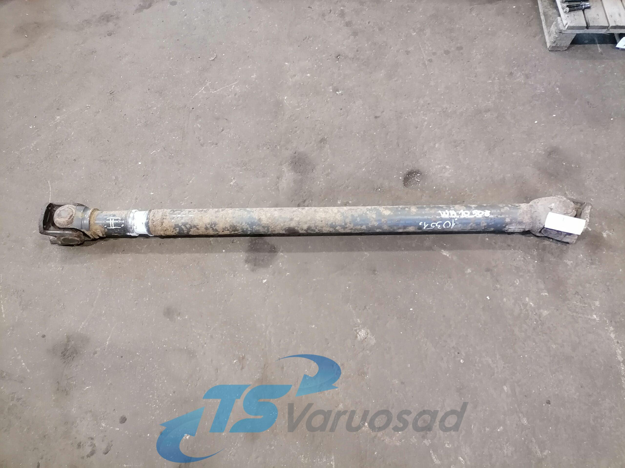 Mercedes-Benz Propeller shaft A6574101802 - عمود الكردان - شاحنة: صورة 1 Mercedes-Benz Propeller shaft A6574101802 - عمود الكردان - شاحنة: صورة 1