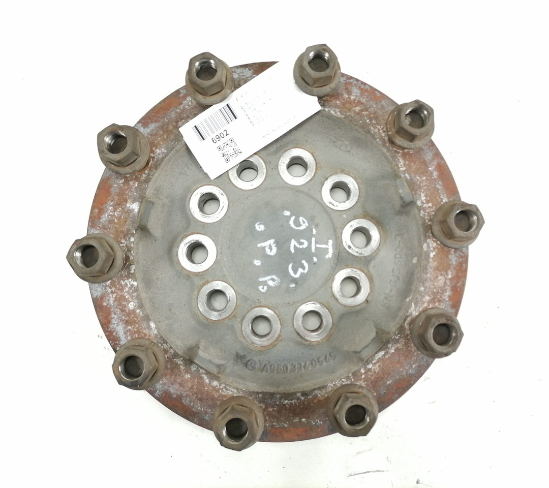 Mercedes-Benz Rattarummu flants, esisild A9603340545 - محور - شاحنة: صورة 1 Mercedes-Benz Rattarummu flants, esisild A9603340545 - محور - شاحنة: صورة 1