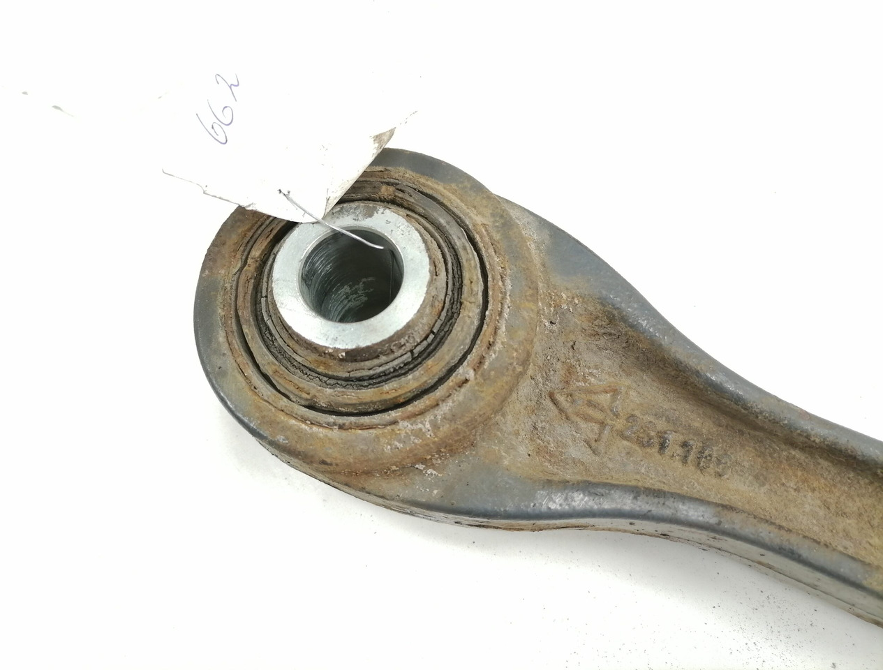 Mercedes-Benz Torque rod A9603300311 - المحور و قطع الغيار - شاحنة: صورة 3 Mercedes-Benz Torque rod A9603300311 - المحور و قطع الغيار - شاحنة: صورة 3