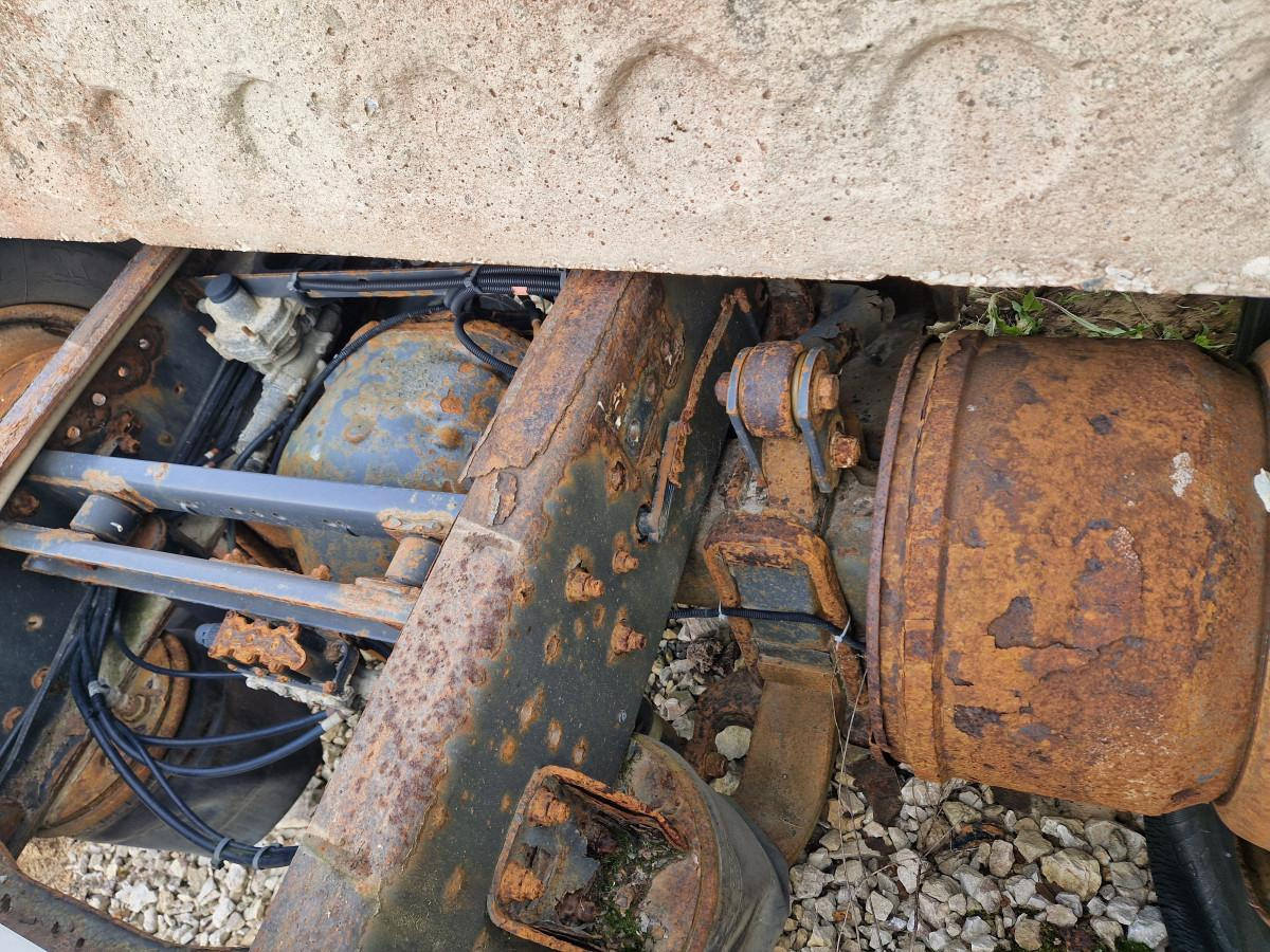 Renault Veosild P1370 12x37 P1370 - المحور و قطع الغيار - شاحنة: صورة 3 Renault Veosild P1370 12x37 P1370 - المحور و قطع الغيار - شاحنة: صورة 3