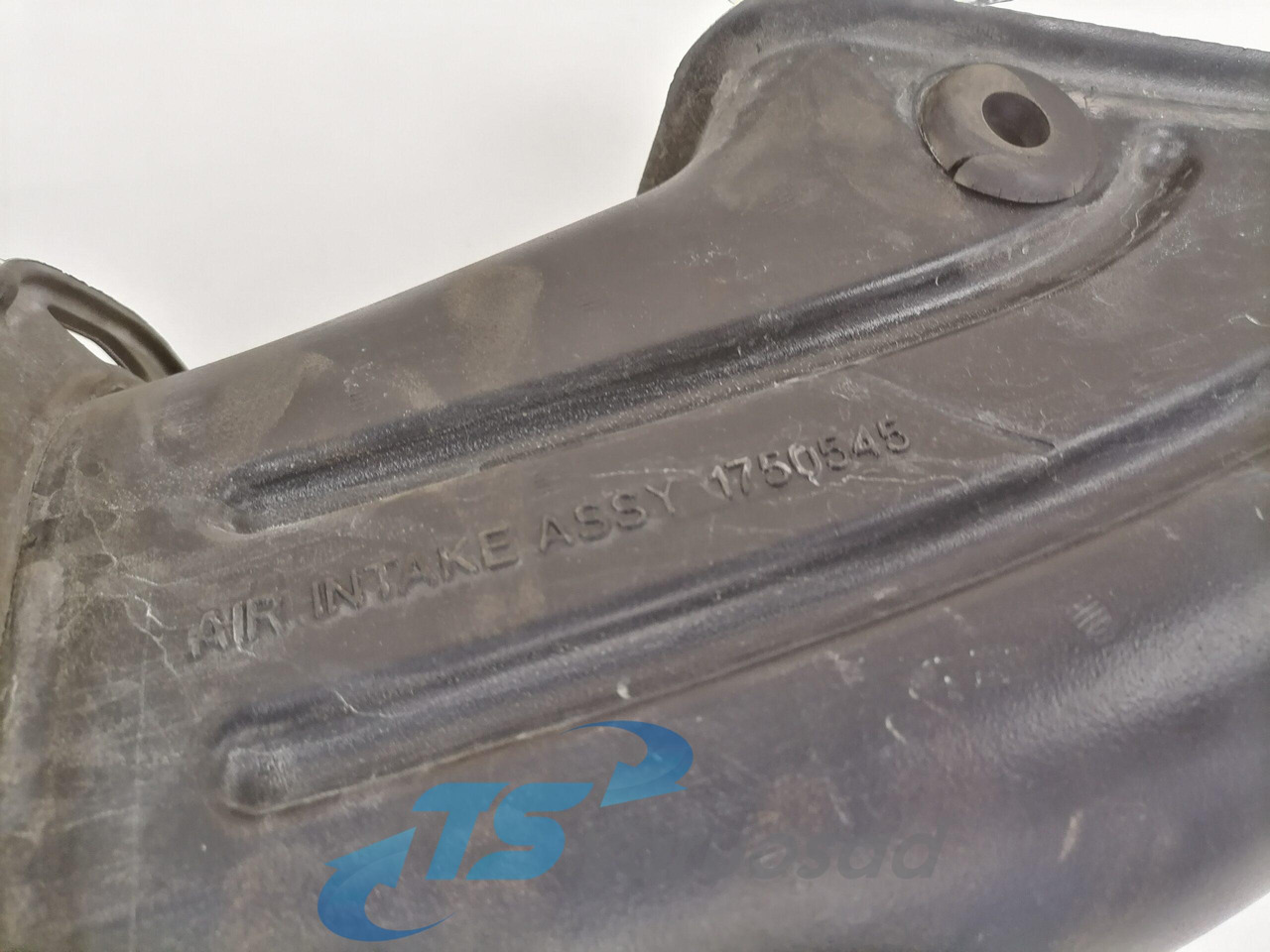 Scania Air intake 1472568 - نظام سحب الهواء - شاحنة: صورة 5 Scania Air intake 1472568 - نظام سحب الهواء - شاحنة: صورة 5