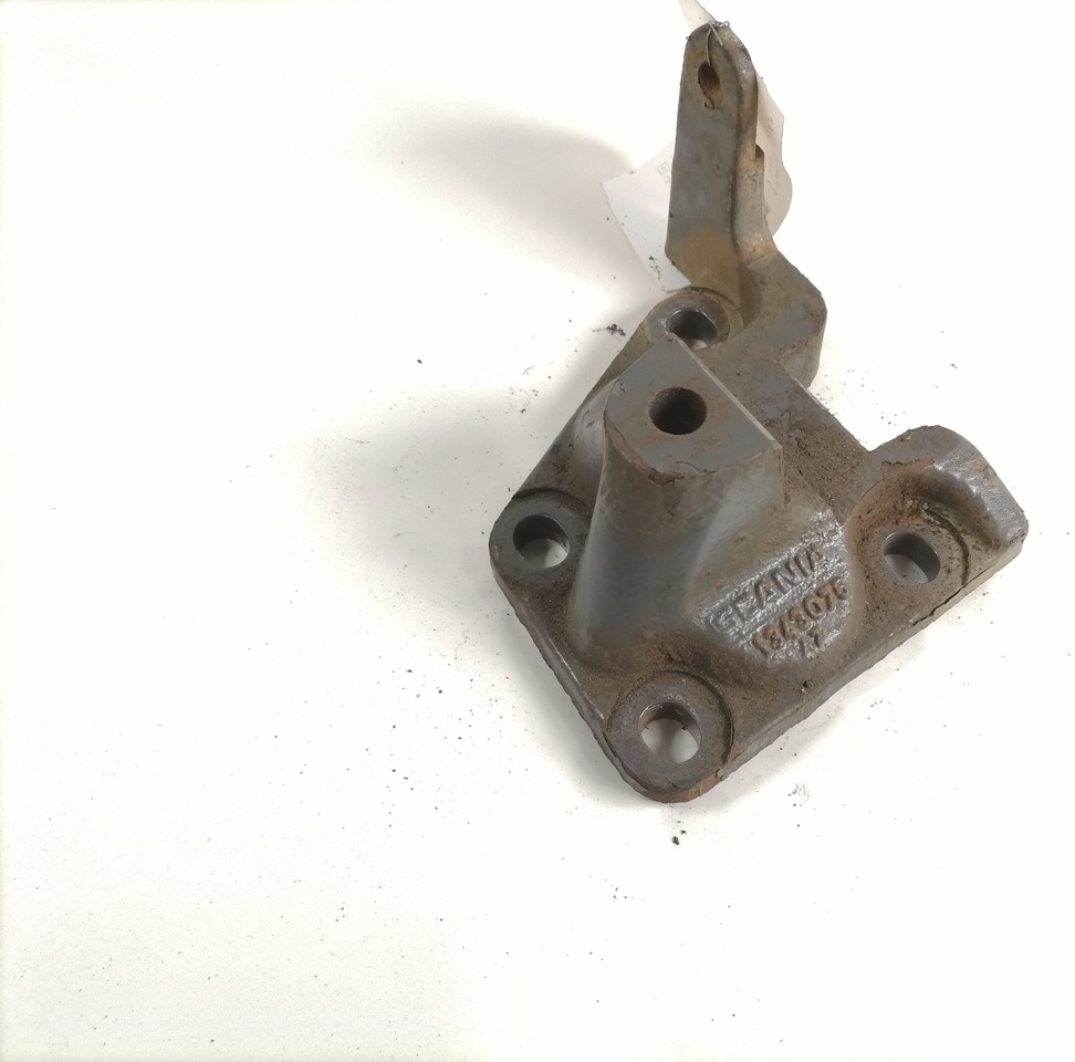 Scania Bracket 1343075 - إطار/ شاسيه - شاحنة: صورة 1 Scania Bracket 1343075 - إطار/ شاسيه - شاحنة: صورة 1