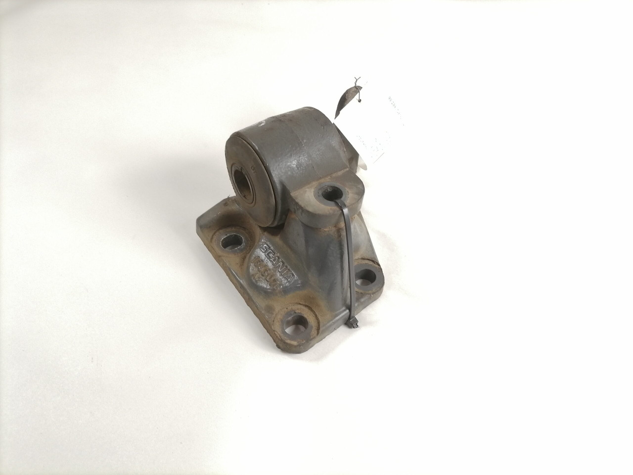 Scania Bracket 1343076 - إطار/ شاسيه - شاحنة: صورة 1 Scania Bracket 1343076 - إطار/ شاسيه - شاحنة: صورة 1