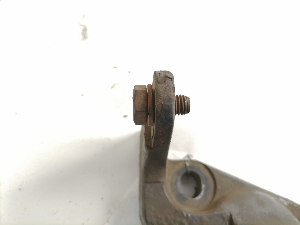 Scania Bracket 1343076 - إطار/ شاسيه - شاحنة: صورة 3 Scania Bracket 1343076 - إطار/ شاسيه - شاحنة: صورة 3