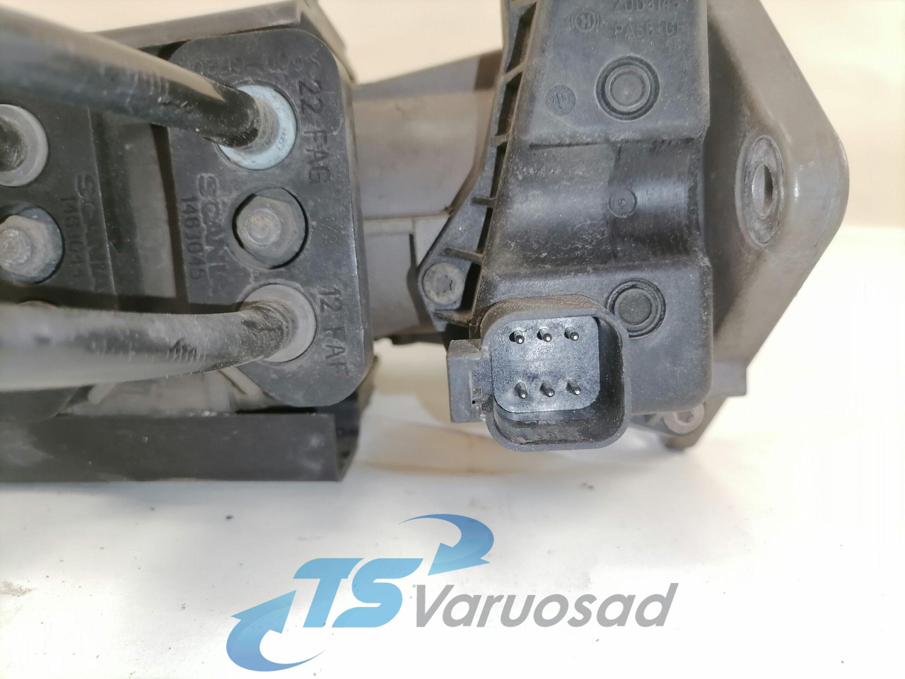Scania Brake pressure control 1867518 - صمام الفرامل - شاحنة: صورة 3 Scania Brake pressure control 1867518 - صمام الفرامل - شاحنة: صورة 3