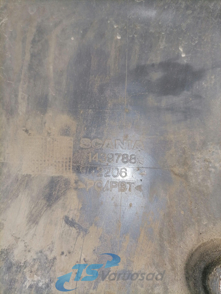 Scania Bumper cover 1439788 - ركن مصد السيارة - شاحنة: صورة 3 Scania Bumper cover 1439788 - ركن مصد السيارة - شاحنة: صورة 3