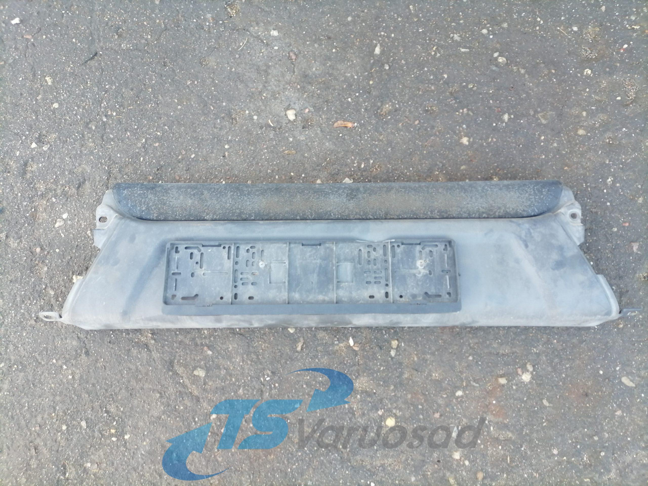 Scania Bumper cover 1865181 - ركن مصد السيارة - شاحنة: صورة 1 Scania Bumper cover 1865181 - ركن مصد السيارة - شاحنة: صورة 1