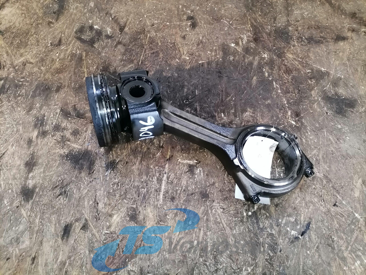 Scania Connecting rod + piston 2263286 - بساتم/ حلقات/ بطانات - شاحنة: صورة 1 Scania Connecting rod + piston 2263286 - بساتم/ حلقات/ بطانات - شاحنة: صورة 1