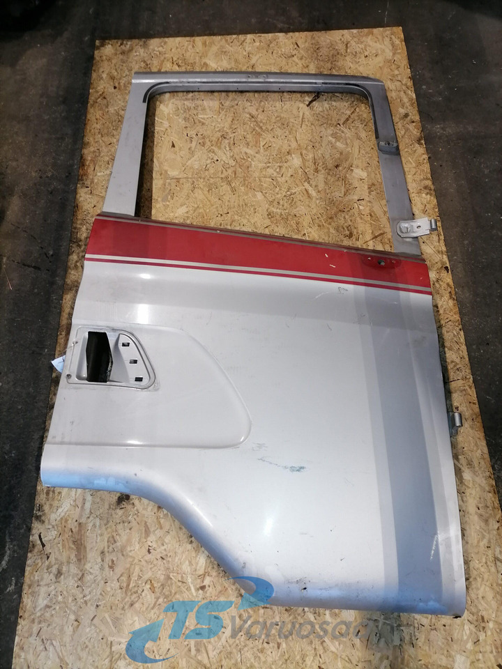 Scania Door 1384422 - باب و قطع الغيار - شاحنة: صورة 1 Scania Door 1384422 - باب و قطع الغيار - شاحنة: صورة 1