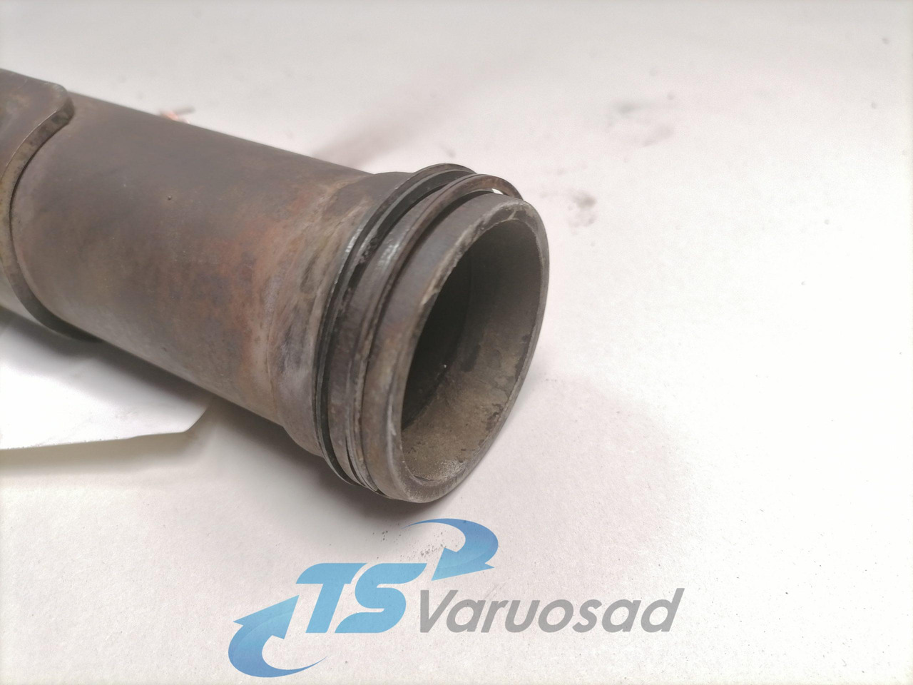 Scania EGR pipe 1528100 - مشعب العادم - شاحنة: صورة 3 Scania EGR pipe 1528100 - مشعب العادم - شاحنة: صورة 3