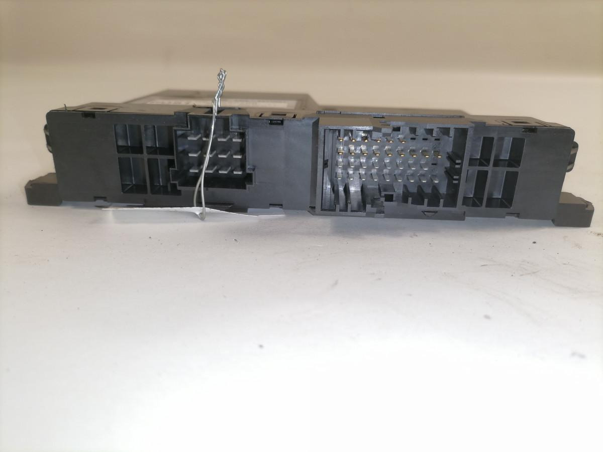 Scania Ecu, door control 2807501 - وحدة تحكم الكتروني - شاحنة: صورة 2 Scania Ecu, door control 2807501 - وحدة تحكم الكتروني - شاحنة: صورة 2