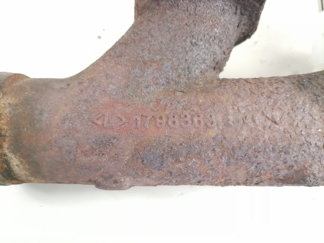 Scania Exhaust mainfold 1798363 - مشعب العادم - شاحنة: صورة 2 Scania Exhaust mainfold 1798363 - مشعب العادم - شاحنة: صورة 2