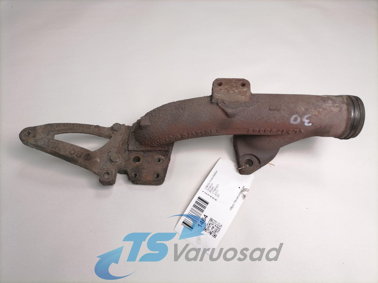 Scania Exhaust mainfold 1798363 - مشعب العادم - شاحنة: صورة 1 Scania Exhaust mainfold 1798363 - مشعب العادم - شاحنة: صورة 1