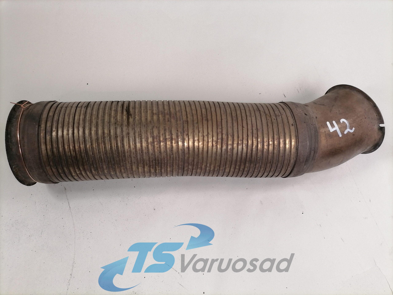 Scania Exhaust pipe 1529474 - كاتم الصوت - شاحنة: صورة 1 Scania Exhaust pipe 1529474 - كاتم الصوت - شاحنة: صورة 1