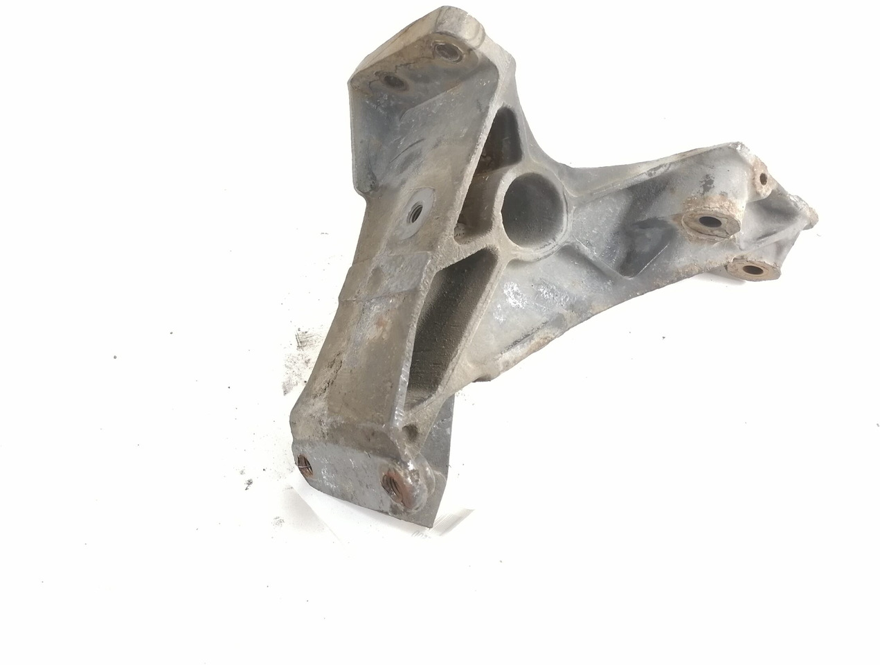 Scania Front bumper carrier 1404478 - مصد العربة - شاحنة: صورة 1 Scania Front bumper carrier 1404478 - مصد العربة - شاحنة: صورة 1