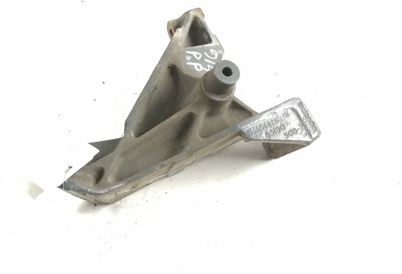Scania Front bumper carrier 1404478 - مصد العربة - شاحنة: صورة 2 Scania Front bumper carrier 1404478 - مصد العربة - شاحنة: صورة 2