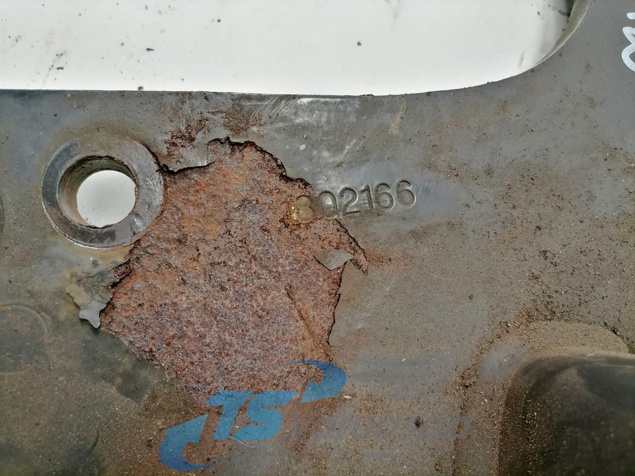 Scania Front bumper carrier 1802166 - مصد العربة - شاحنة: صورة 2 Scania Front bumper carrier 1802166 - مصد العربة - شاحنة: صورة 2