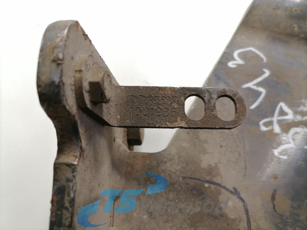 Scania Front bumper carrier 1802167 - مصد العربة - شاحنة: صورة 2 Scania Front bumper carrier 1802167 - مصد العربة - شاحنة: صورة 2