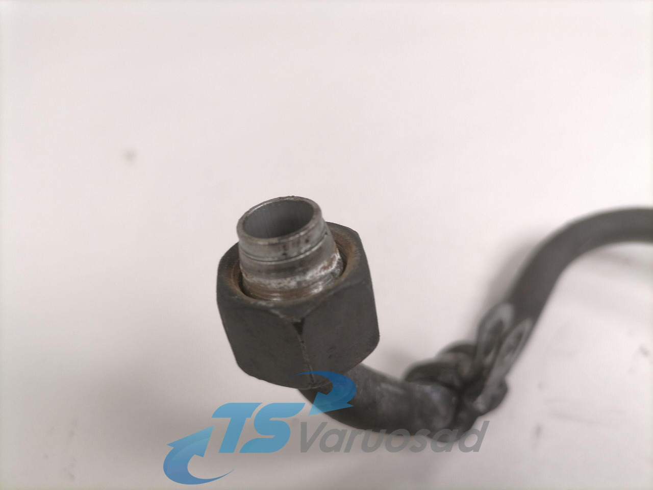 Scania Fuel pipe 1743986 - نظام الوقود - شاحنة: صورة 4 Scania Fuel pipe 1743986 - نظام الوقود - شاحنة: صورة 4