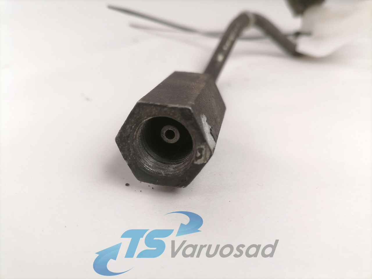 Scania Fuel pipe 1860539 - نظام الوقود - شاحنة: صورة 3 Scania Fuel pipe 1860539 - نظام الوقود - شاحنة: صورة 3