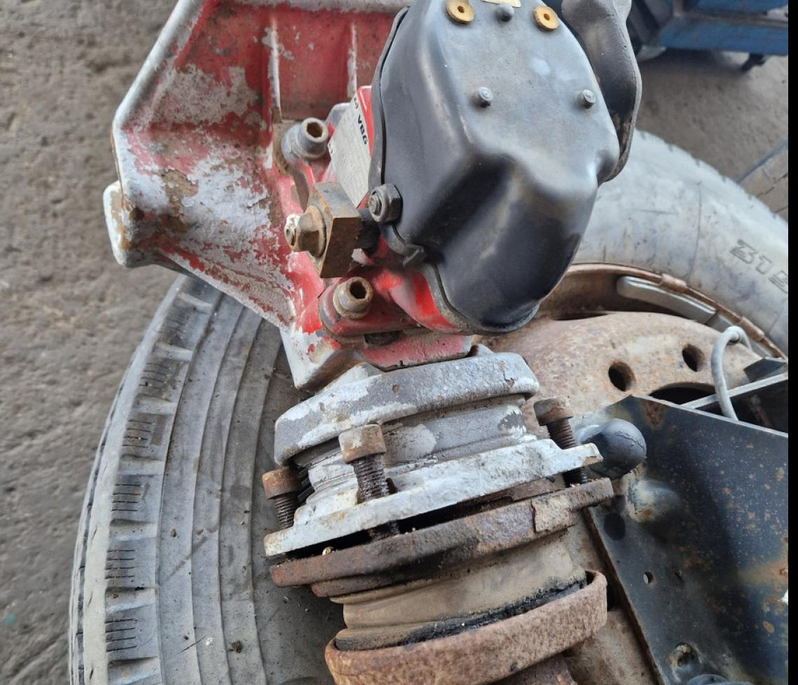 Scania Haakeseade VBG 8500 VBG8500 - وصلة العجلة الخامسة - شاحنة: صورة 1 Scania Haakeseade VBG 8500 VBG8500 - وصلة العجلة الخامسة - شاحنة: صورة 1