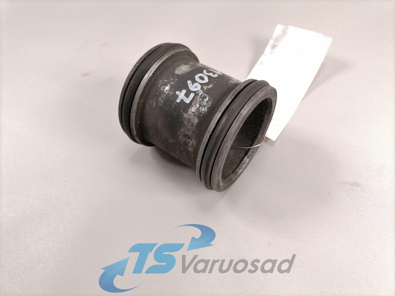 Scania Intake manifold 1422711 - مشعب السحب - شاحنة: صورة 1 Scania Intake manifold 1422711 - مشعب السحب - شاحنة: صورة 1