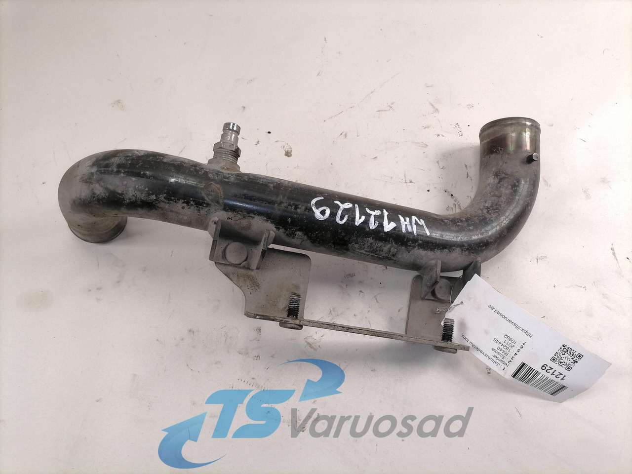 Scania Jahutusvedeliku toru, retarder 1824446 - نظام التبريد - شاحنة: صورة 2 Scania Jahutusvedeliku toru, retarder 1824446 - نظام التبريد - شاحنة: صورة 2