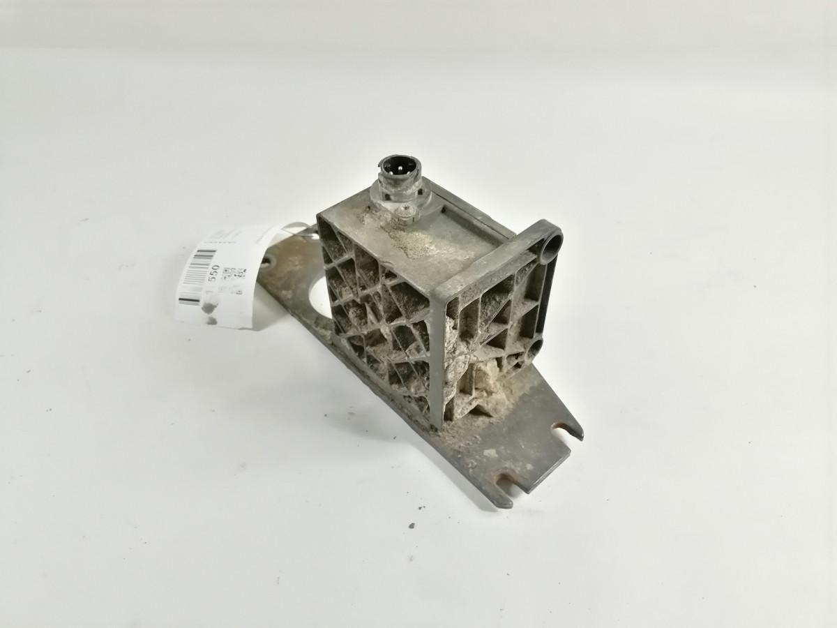 Scania Juhtplokk 0265005271 - وحدة تحكم الكتروني - شاحنة: صورة 3 Scania Juhtplokk 0265005271 - وحدة تحكم الكتروني - شاحنة: صورة 3