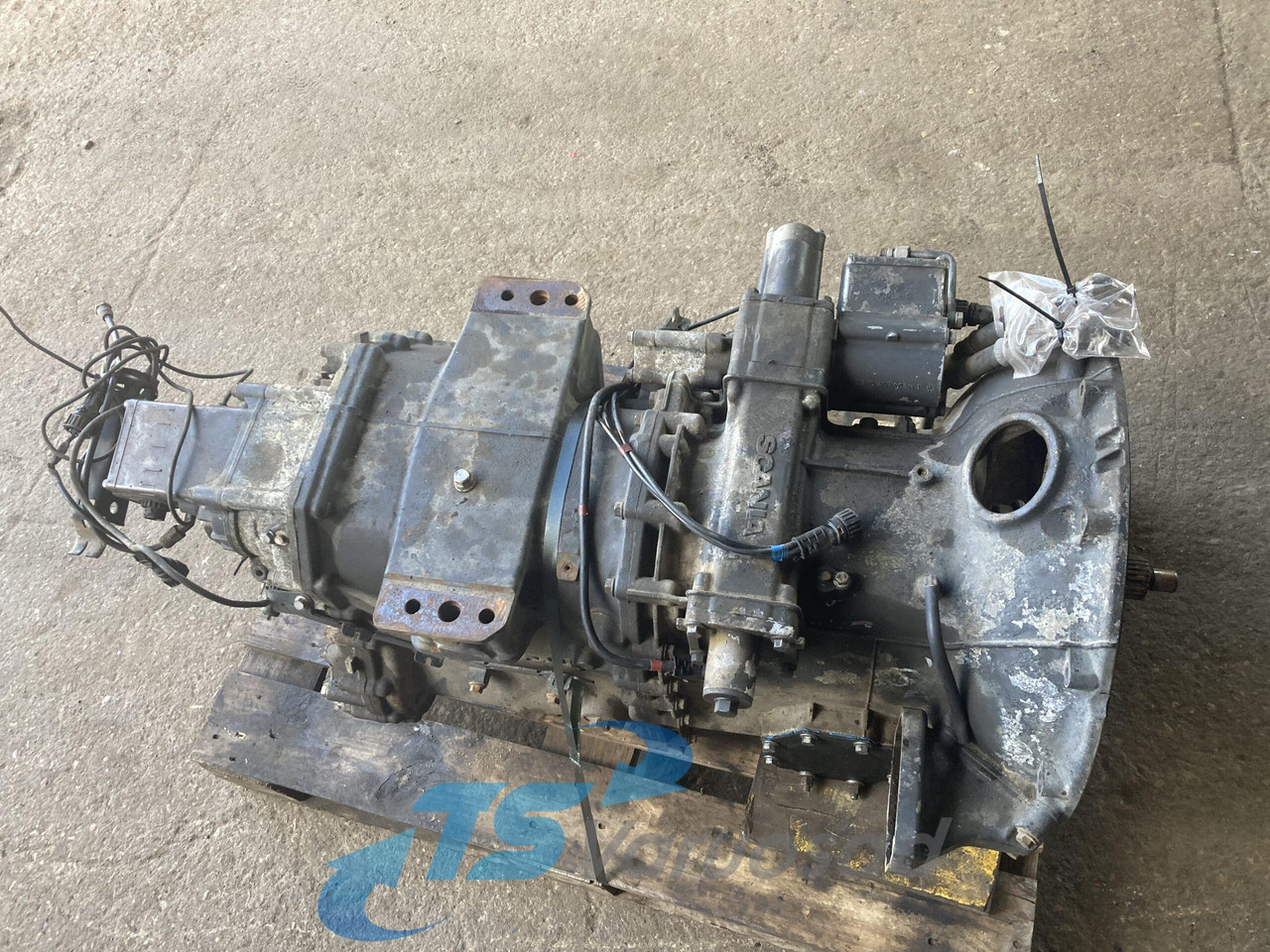 Scania Käigukast GRS905 GRS905 - علبة التروس و قطع الغيار - شاحنة: صورة 3 Scania Käigukast GRS905 GRS905 - علبة التروس و قطع الغيار - شاحنة: صورة 3