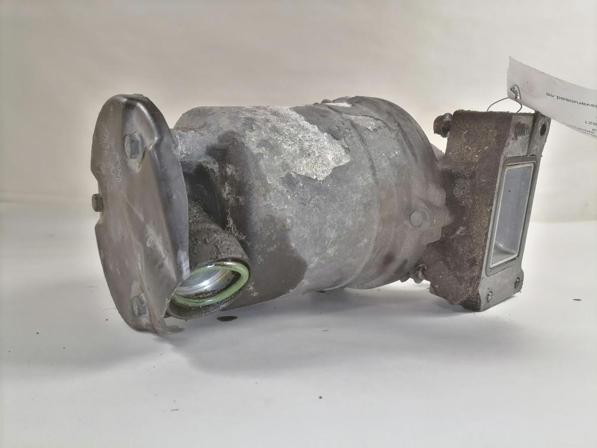 Scania Karterituulutuse õliaurude separaator 1921821 - علبة المرافق - شاحنة: صورة 3 Scania Karterituulutuse õliaurude separaator 1921821 - علبة المرافق - شاحنة: صورة 3