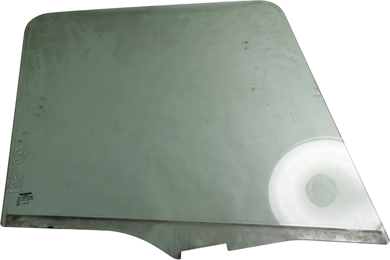 Scania Küljeklaas, parem 1306260 - نافذة و قطع الغيار - شاحنة: صورة 1 Scania Küljeklaas, parem 1306260 - نافذة و قطع الغيار - شاحنة: صورة 1