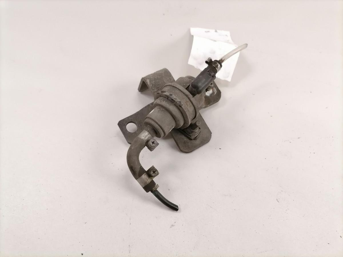 Scania Lisasoojendi kütusepump 2085242 - تدفئة/ تهوية - شاحنة: صورة 2 Scania Lisasoojendi kütusepump 2085242 - تدفئة/ تهوية - شاحنة: صورة 2