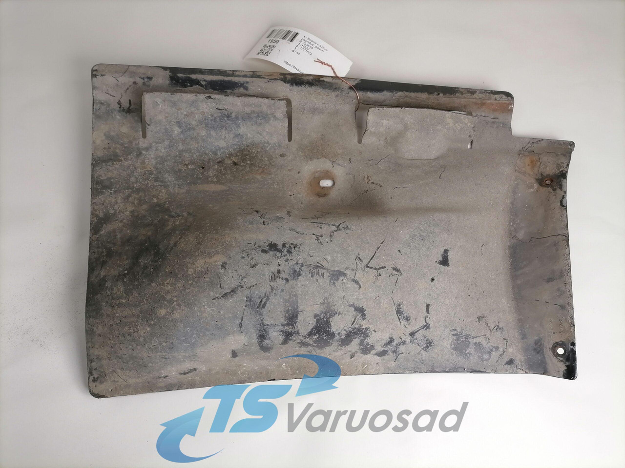 Scania Mudguard 1371572 - قطع غيار عامة - شاحنة: صورة 2 Scania Mudguard 1371572 - قطع غيار عامة - شاحنة: صورة 2